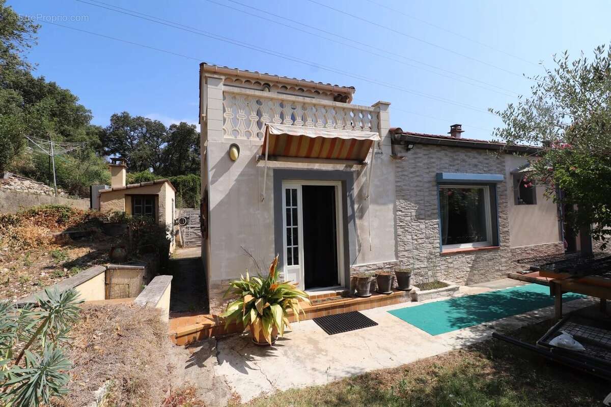 Maison à SAINT-PRIVAT-DES-VIEUX