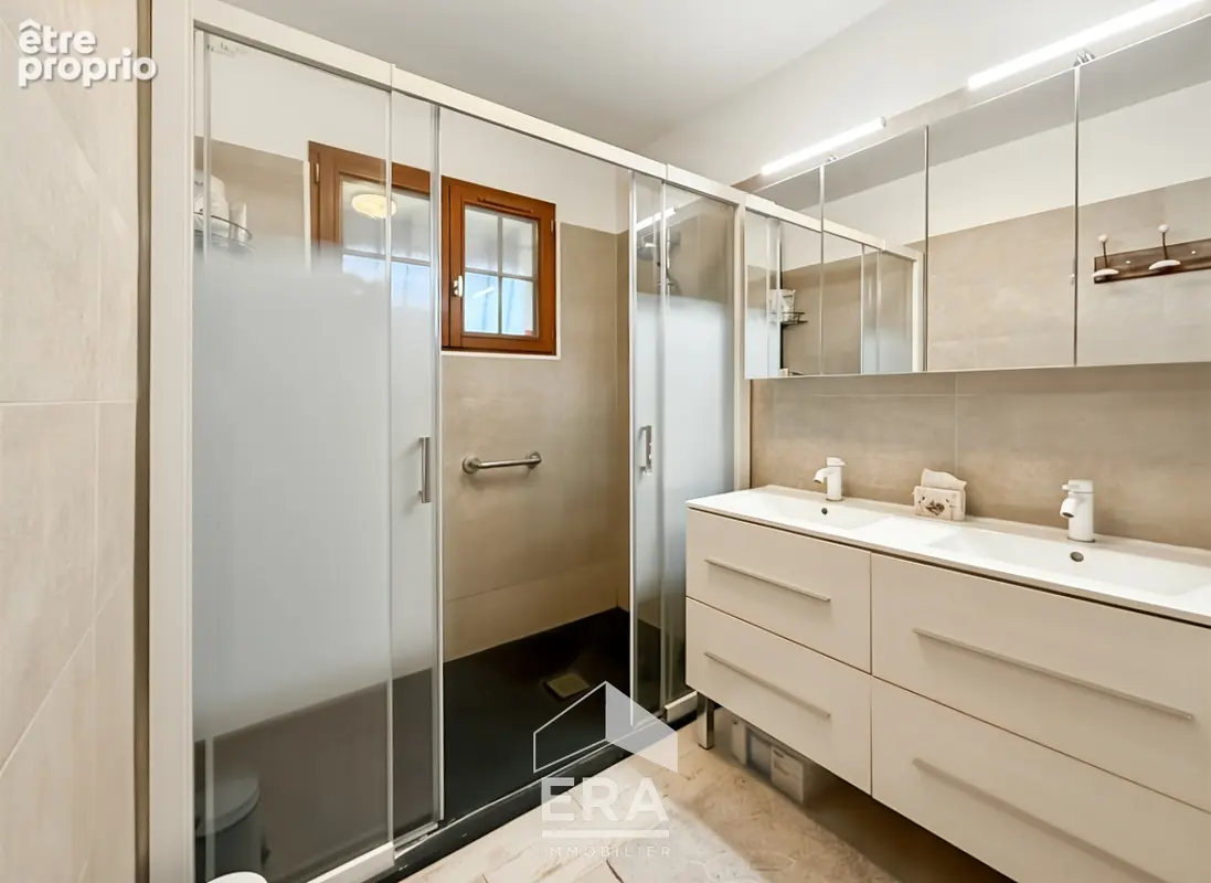 HOURTIN  - Entre Bourg et Océan - Maison de plain-pied de 110 m² + atelier - Parcelle de 500m² - photo 9