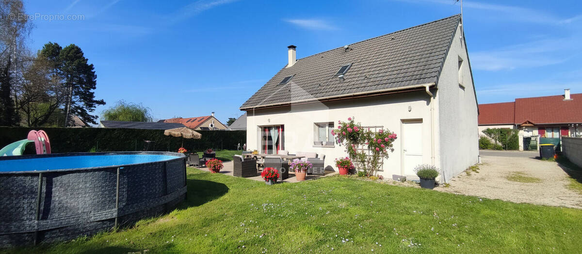 Maison à LOSNE