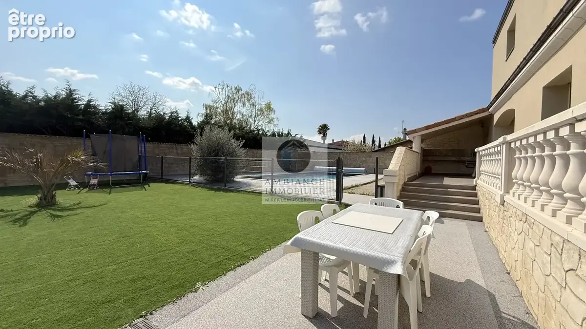 Maison avec piscine proche centre-ville - photo 24