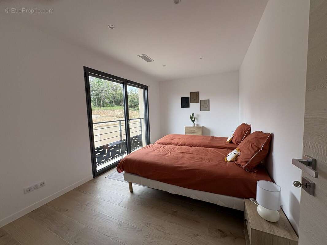 Maison à PLAN-DE-LA-TOUR