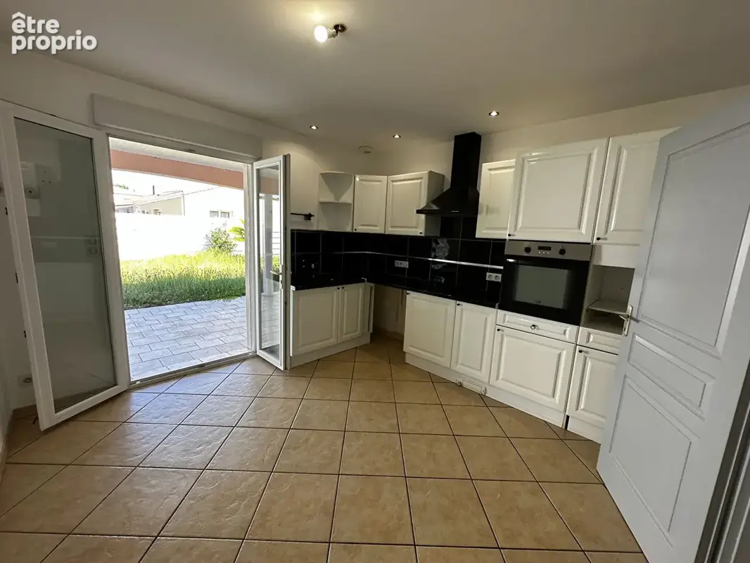LES SORINIERES : Maison contemporaine au calme avec 3 chambres et garage - photo 5