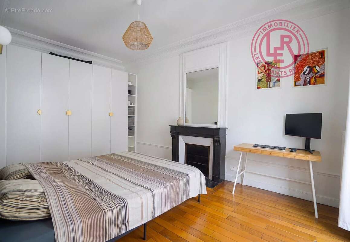 Appartement à PARIS-10E