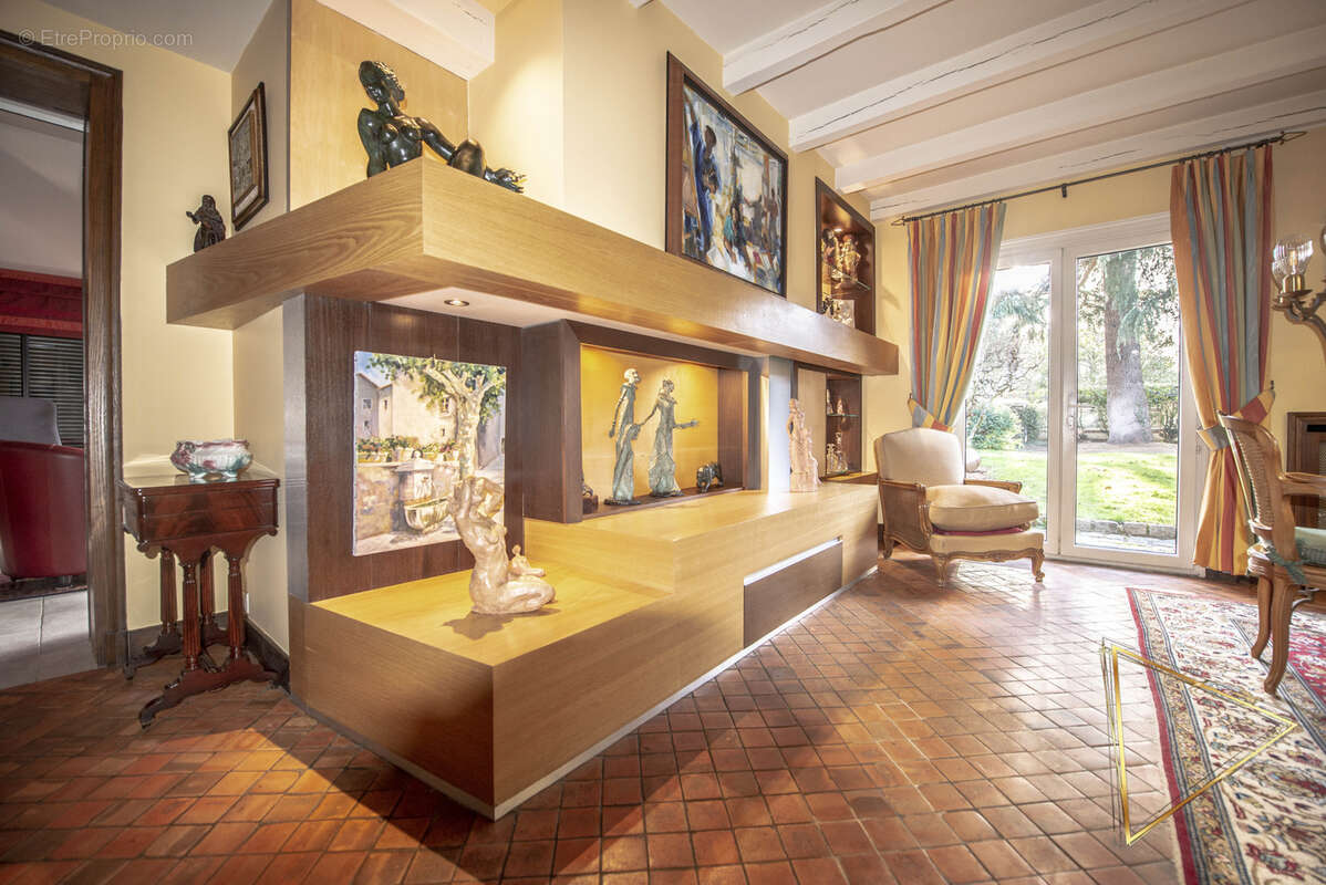 Maison à LIMEIL-BREVANNES