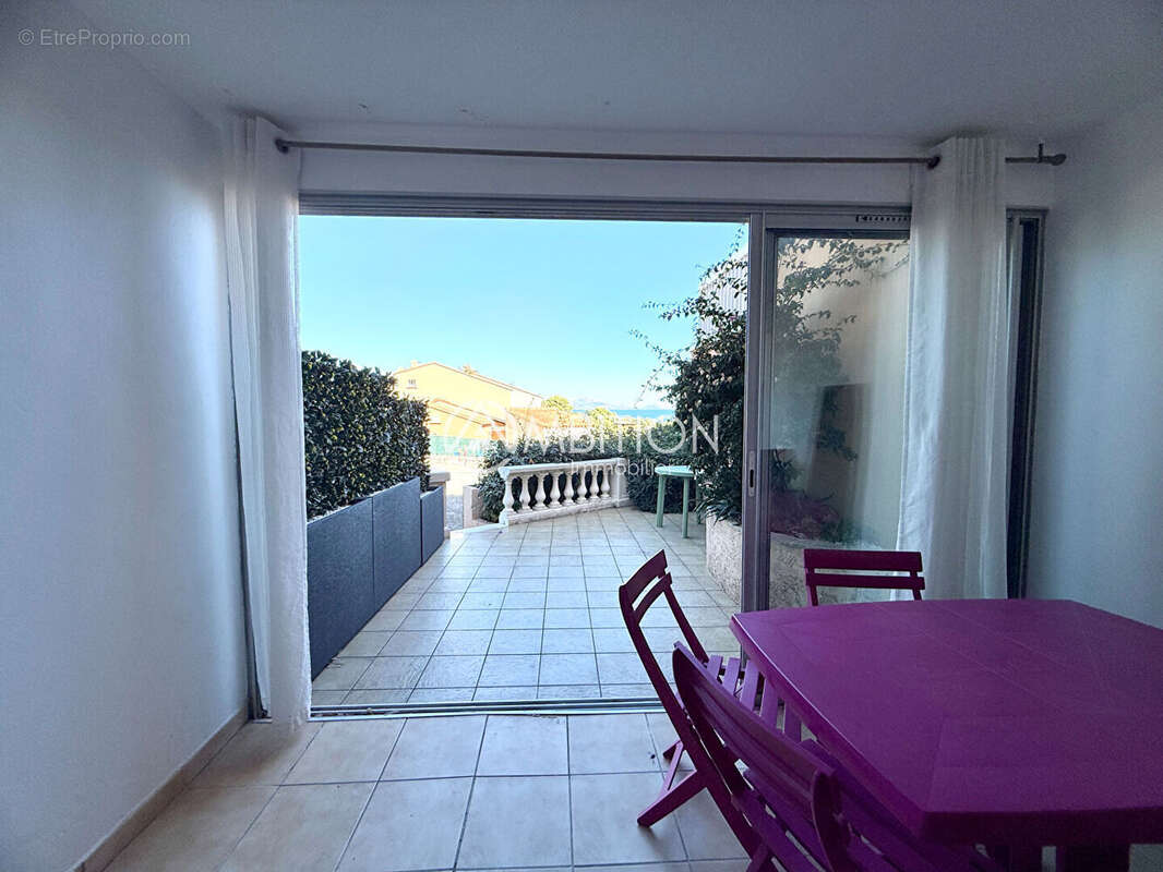 Appartement à FREJUS