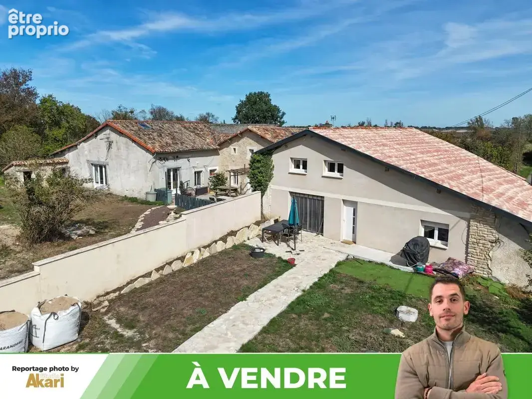 Maison 10 pièces 334 m² à vendre à Saint-Sauvant (86600) - photo 2