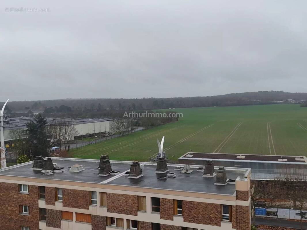 Appartement à VILLENEUVE-SAINT-GEORGES