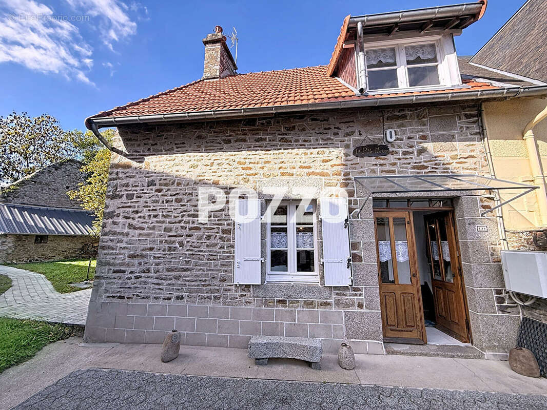 Maison à SAINT-PAIR-SUR-MER