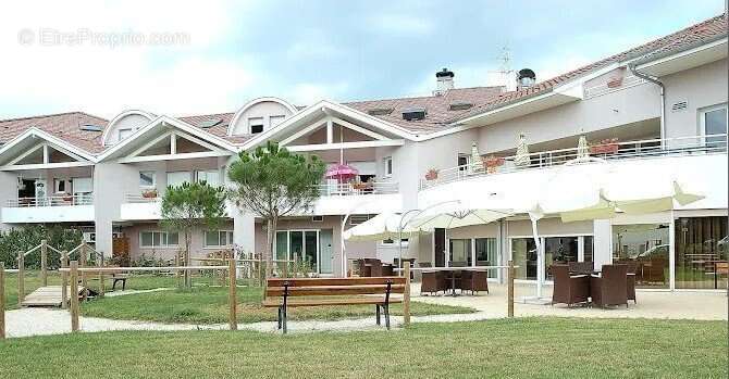 INVESTISSEMENT LOCATIF  Thonon-les-Bains  Résidence EHPAD Omeris Résidence du Léman - 5,40 % de rentabilité - photo 11