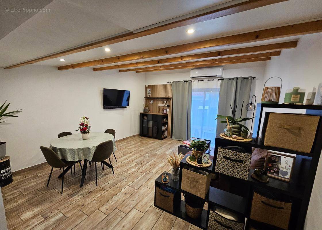 Maison à TONNAY-CHARENTE