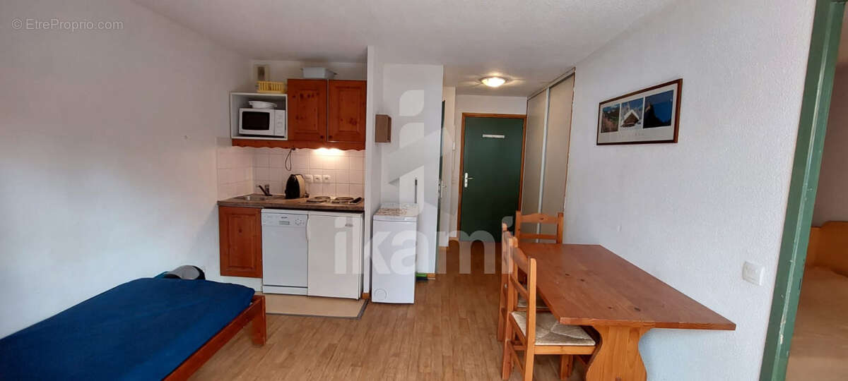 Appartement à SAINT-FRANCOIS-LONGCHAMP