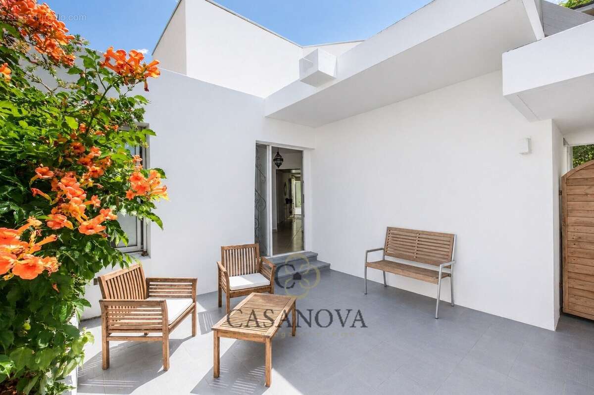 Villa rénovée avec appartement indépendant à 50 mètres de la plage à Carnon-Plage - photo 15
