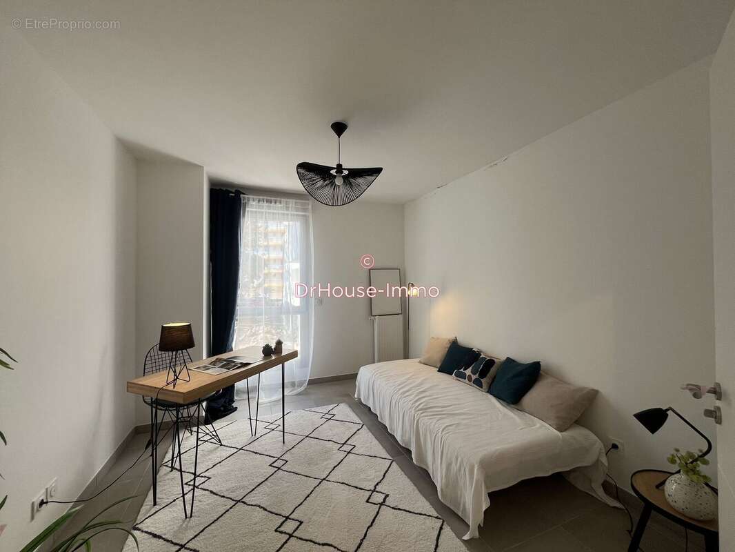 Appartement à MARSEILLE-10E