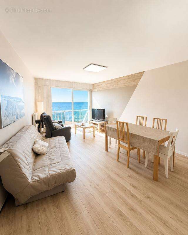 Appartement T3 vue mer panoramique - dernier étage - Les Sables-d'Olonne - photo 2
