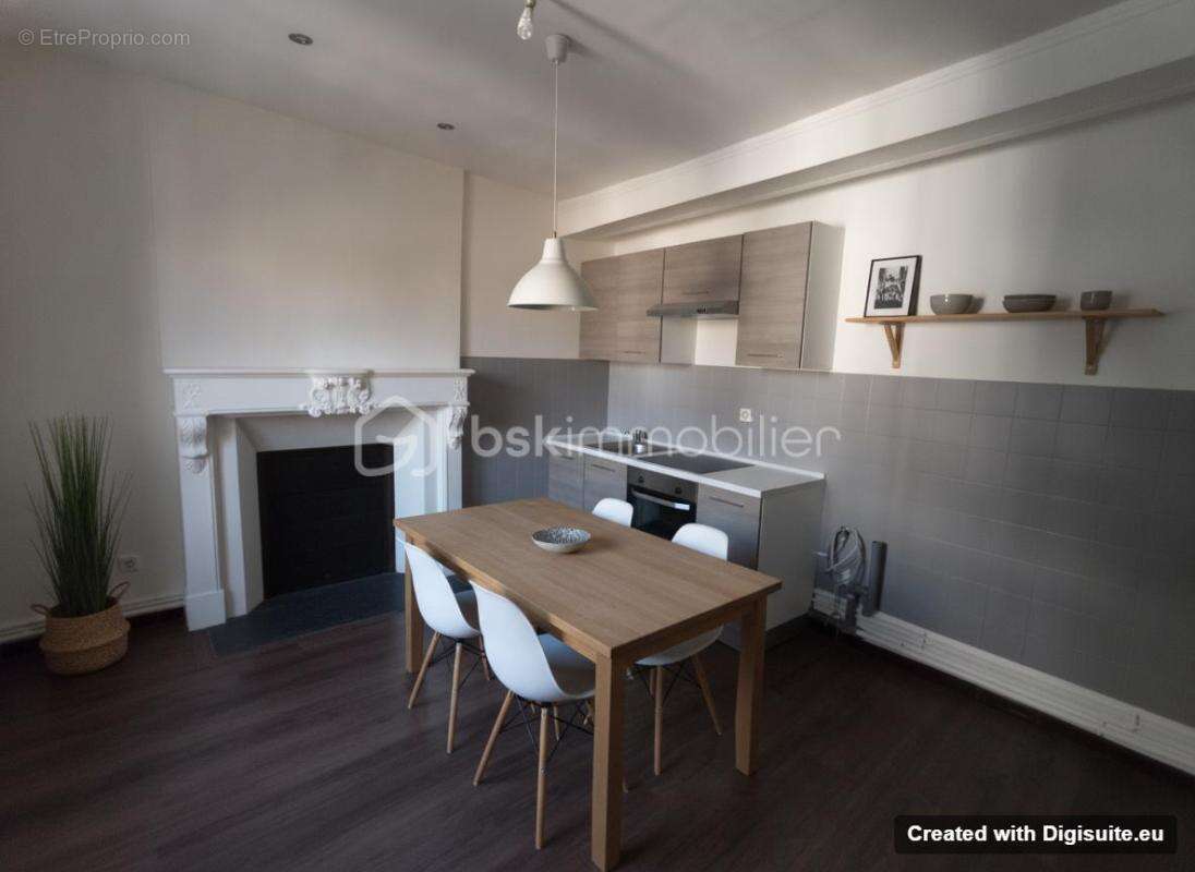 Le charme de l'ancien pour ce grand appartement t3 de 85m2 au centre ville de vesoul - photo 3
