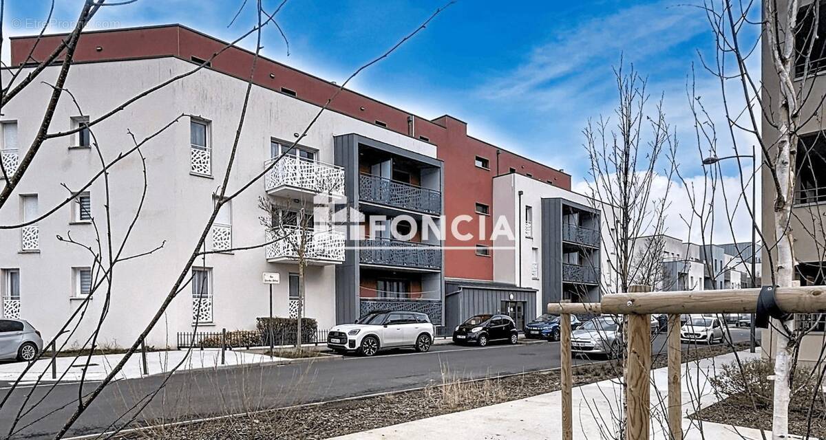 Appartement à COLOMBELLES