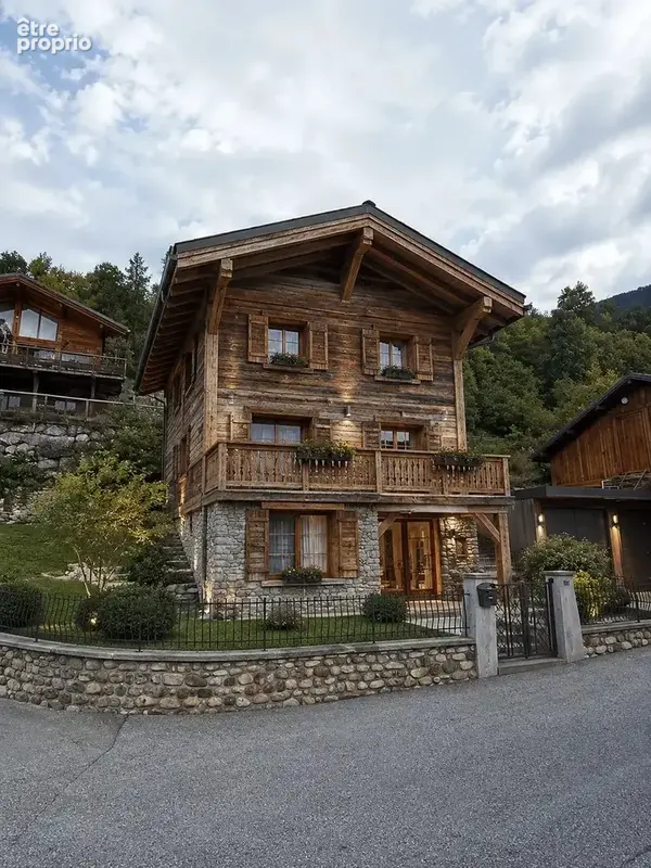 Maison spacieuse avec vue montagne à Bozel - photo 9