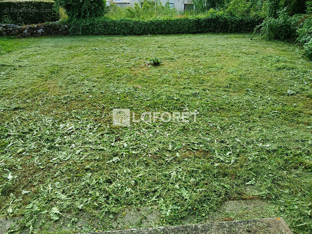 Maison à VEUVEY-SUR-OUCHE