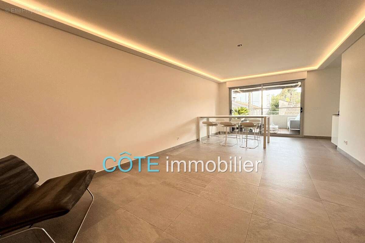 Appartement à CANNES