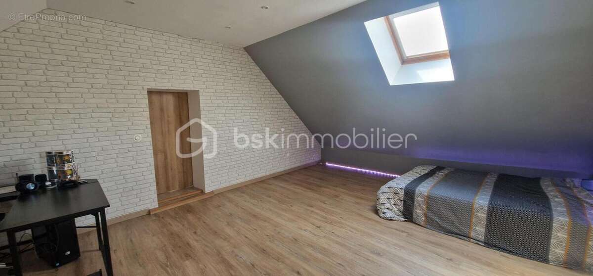 CHARMANTE BRIARDE DE 170M2 environ, 4 chambres avec jardin attenant - photo 5