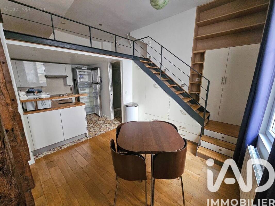 Photo 1 - Appartement à PARIS-1E