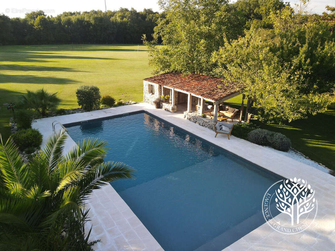 Maison à SAINT-SAVINIEN