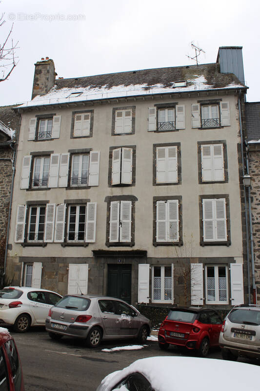 Appartement à MAURIAC