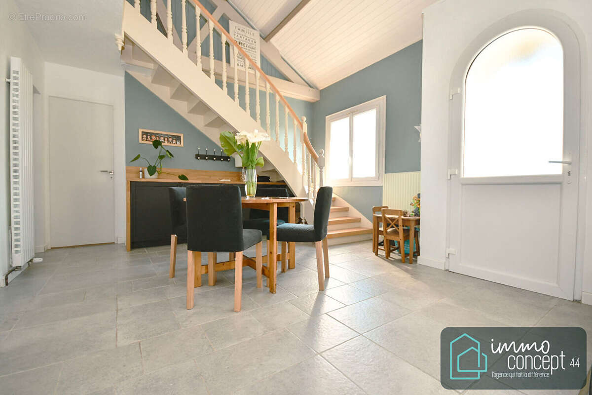 Maison à SAINTE-PAZANNE