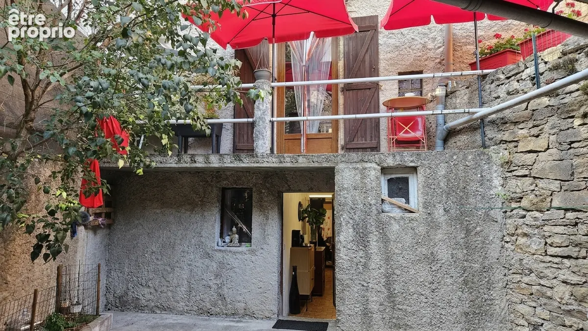 Maison Marvejols en coeur de ville  4 pièce(s) 70 m2 - photo 7