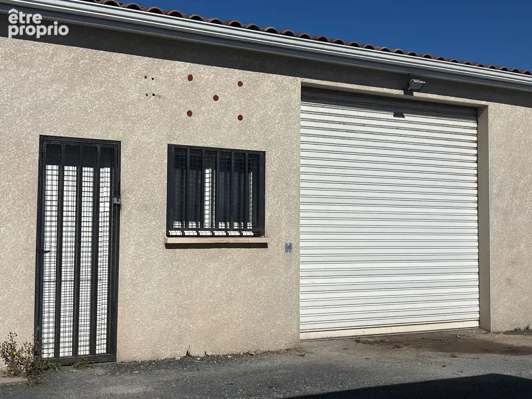 Parking à SEMUSSAC