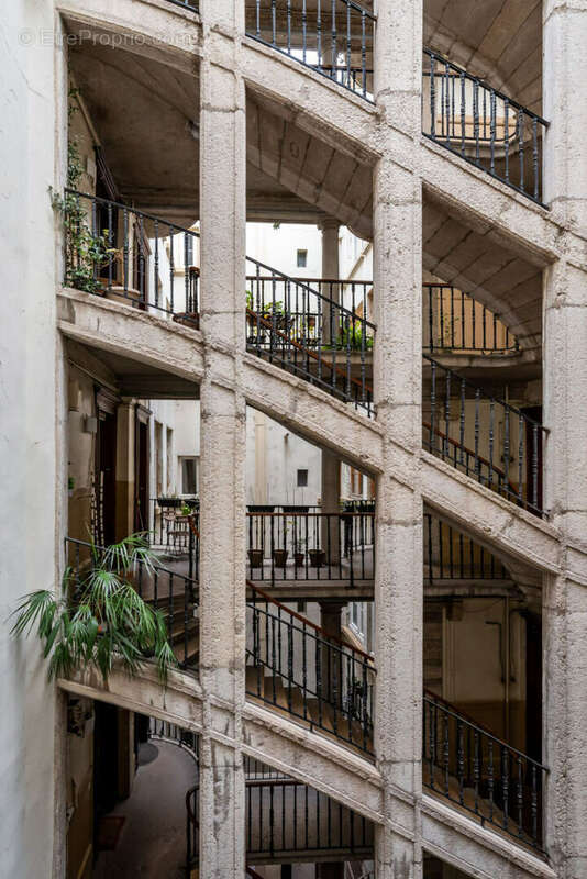 Appartement à LYON-1E