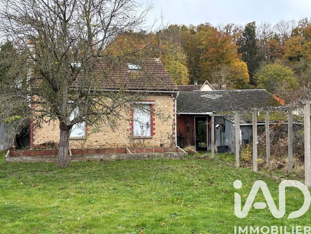Maison 87 m² à Lormaye  - photo 2