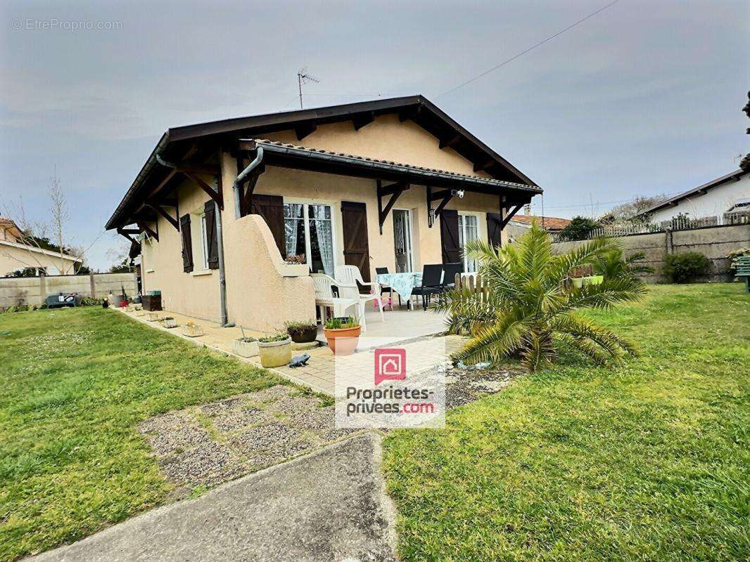 Dept 33 - La Teste De Buch- Maison 5 pièce(s) 79 m2 avec terrasse, son jardin de 745m² et un garage indépendant, une véranda de  - photo 17