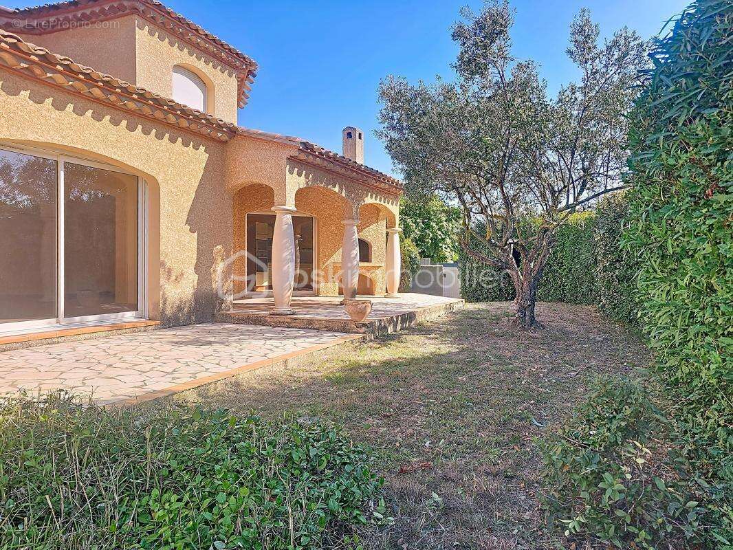 Maison à COLOMBIERS