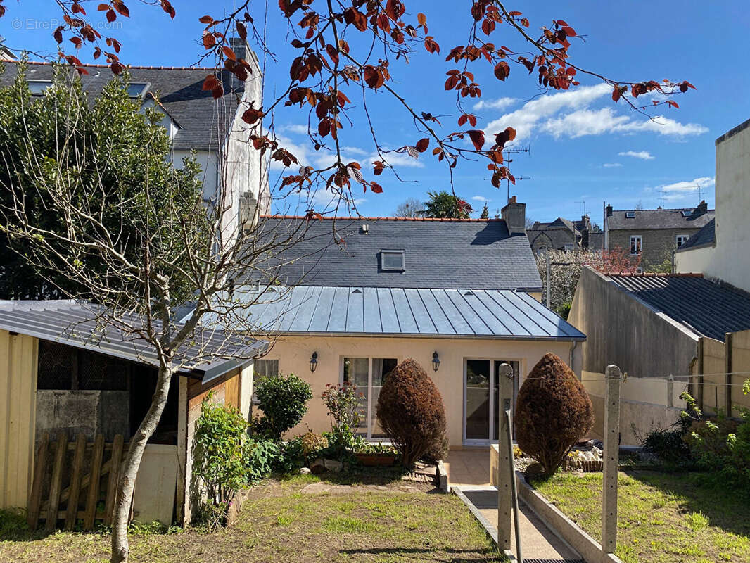 Maison à QUIMPER