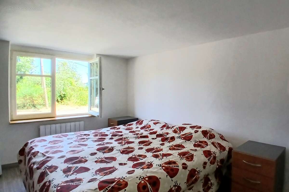 Maison à ROQUEBRUN