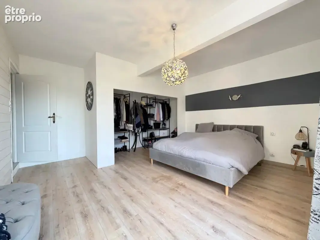 Maison de Maître XIXe – 220 m² – 1,6 ha – Dépendances & Installations Équestres – Environnement Préservé - photo 14
