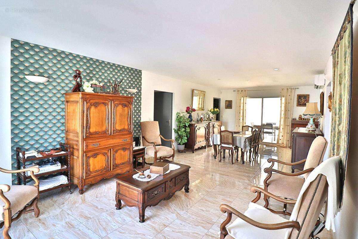 Villa Pia 4 pièce(s) 115 m2 sur un terrain de 363m² - photo 3
