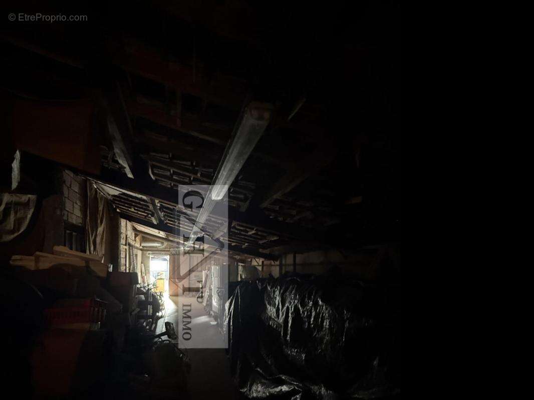 Commerce à BAGNOLET