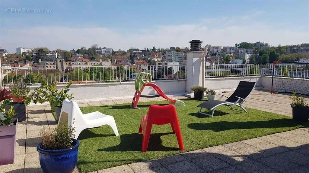 Appartement à SAINT-MAUR-DES-FOSSES