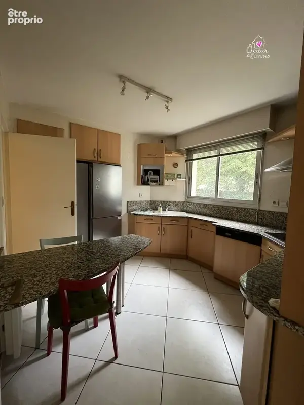 Appartement 5 pièces 113 m² à vendre à Cholet (49300) - photo 8