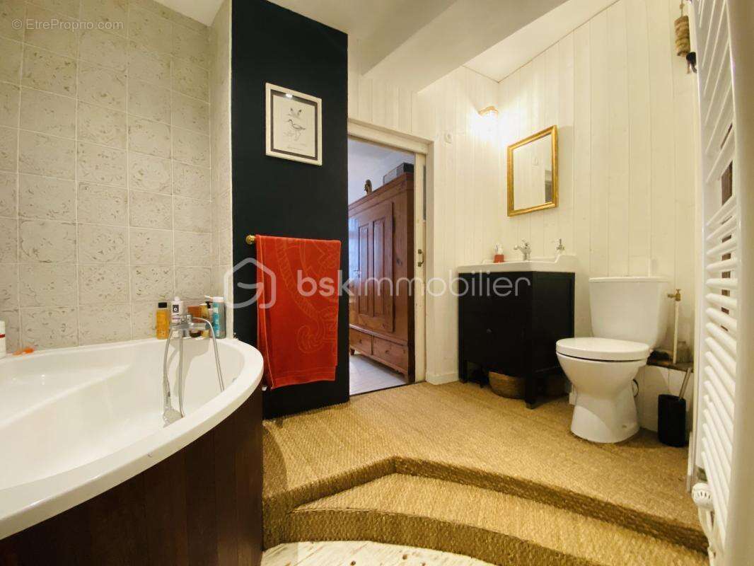 Appartement de charme – Immeuble du XVIIe siècle au cœur de Rennes - photo 8
