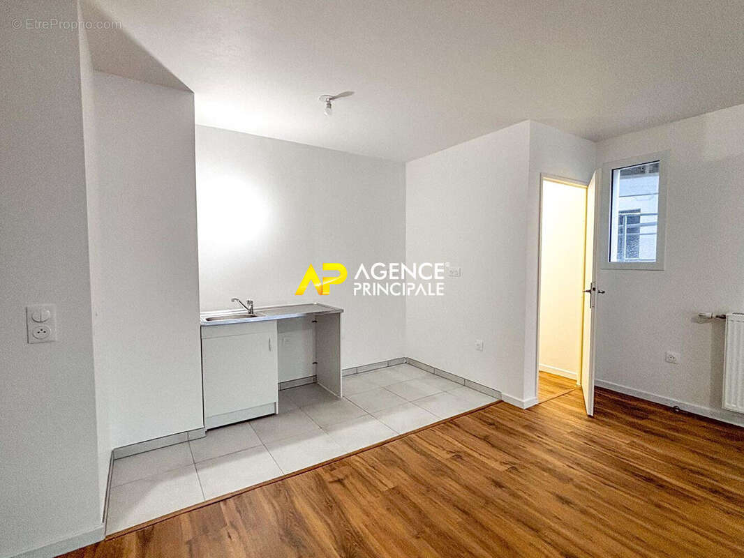 Appartement à SARTROUVILLE