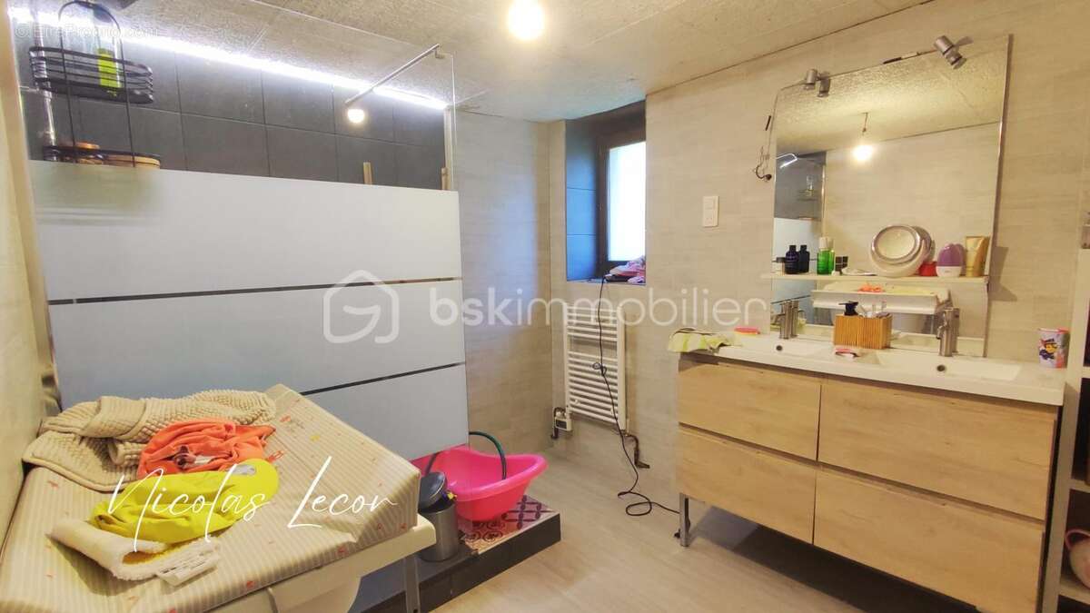 Maison à VIGNOUX-SUR-BARANGEON