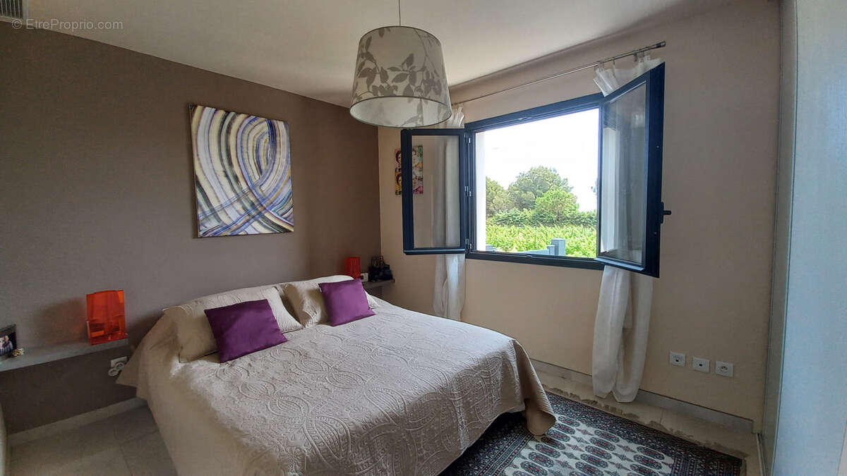 Maison à NISSAN-LEZ-ENSERUNE