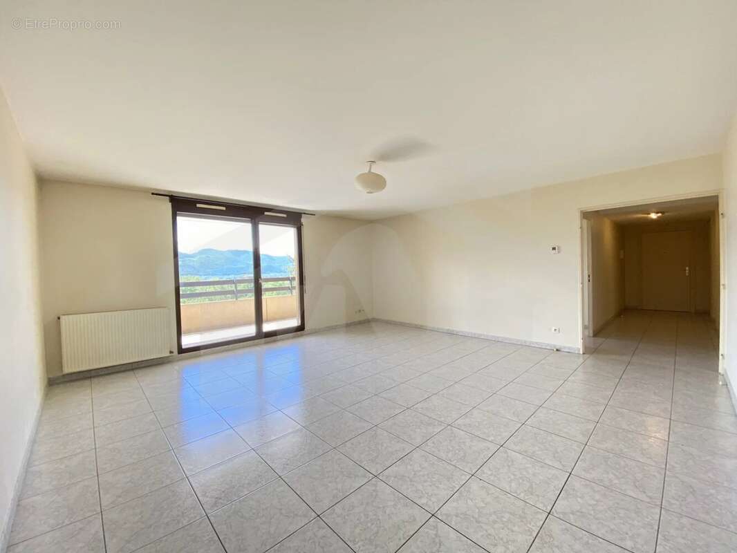 Appartement à MONTBONNOT-SAINT-MARTIN