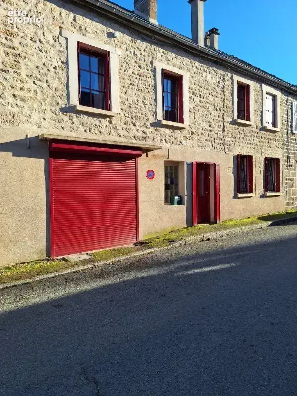 Maison à ROYERE-DE-VASSIVIERE