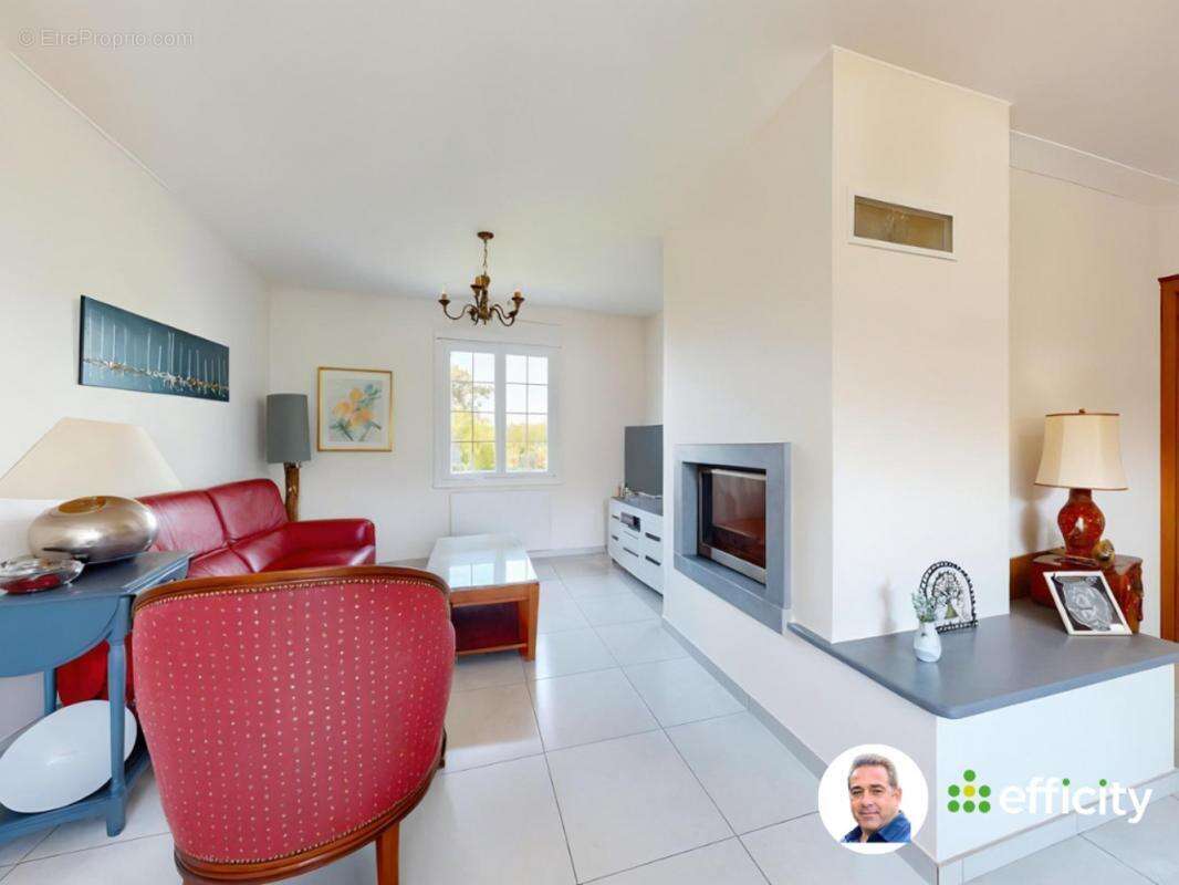 Maison à SAINT-VICTOR