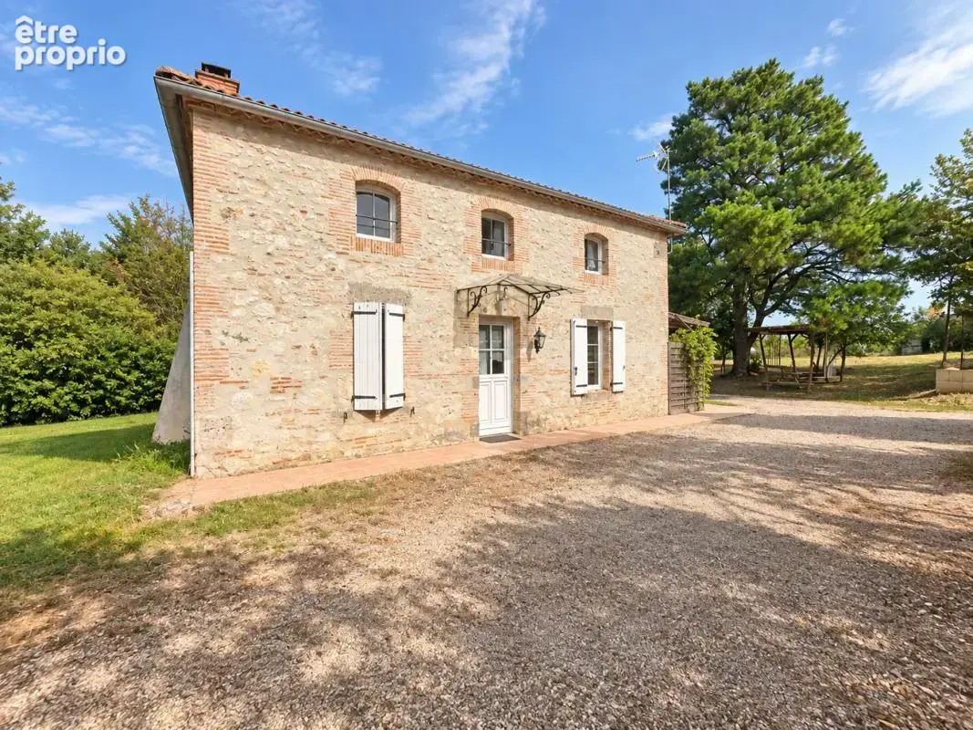 Maison 24 pièces 1 059 m² à vendre à Aiguillon (47190) - photo 11