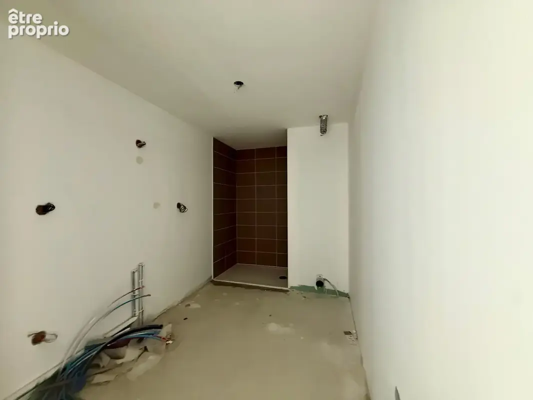 PONT L'ABBE (29)- Les Arcades : 2 pièces avec espace extérieur au cœur du centre-ville - photo 5